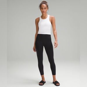 Lululemon like new size 6 Align leggings